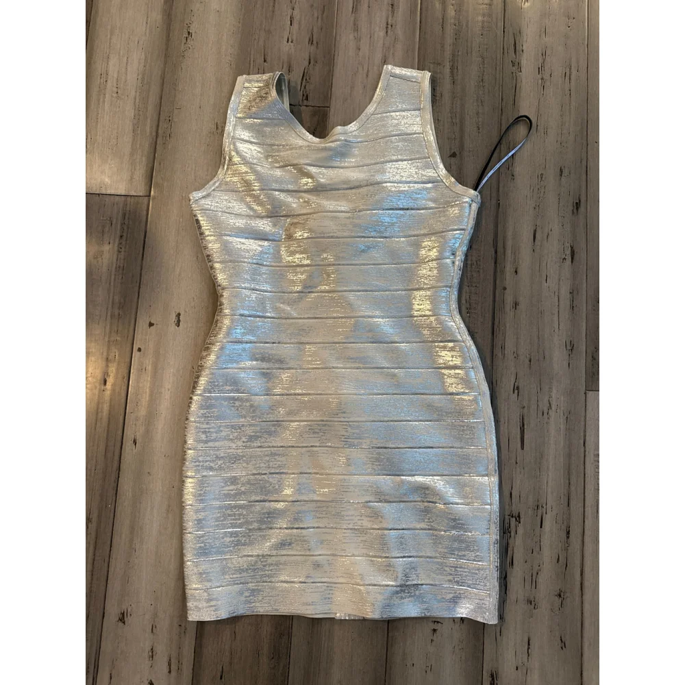 herve leger silver dress THE AVERY Lets face it NWT Herve Leger Silver Foil